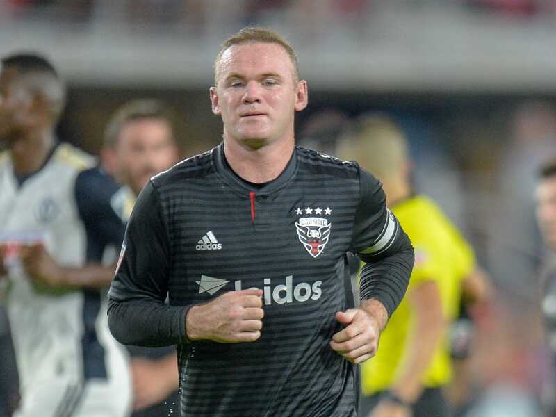 Nový manažer United? Wayne Rooney vyzývá fanoušky k trpělivosti