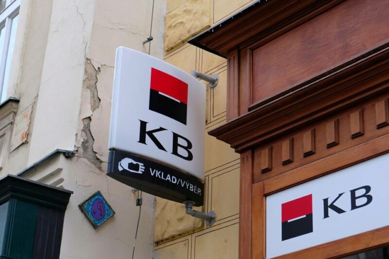 Banky v Česku se utrhly ze řetězu. Připraví vás o velké peníze, vymyslely fintu